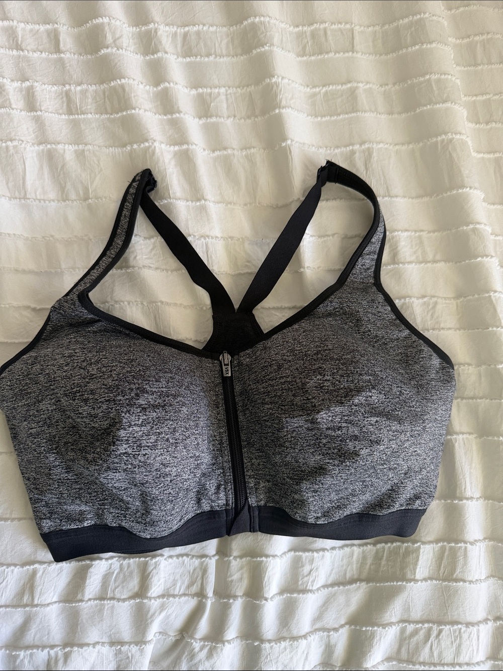 EUC 36DDD Victoria’s Secret VSX Sport Bra